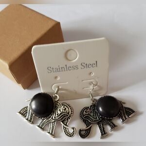 ❗5/$10❗  Lightweight gemstone Elephant design dangle earrings, hypoallergenic